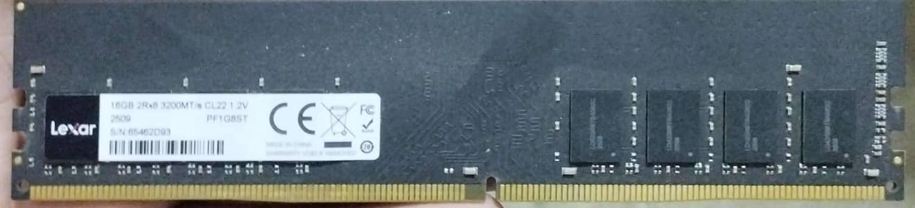 16gb DDR4 desktop ram 3200mhz (almost new)
