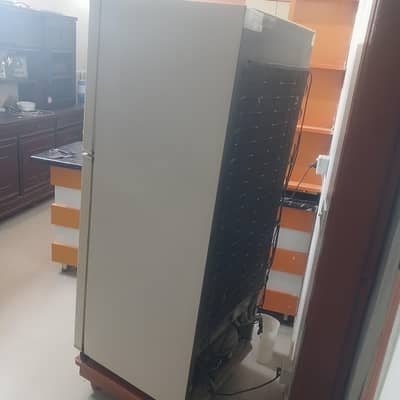 Refregirator for sale