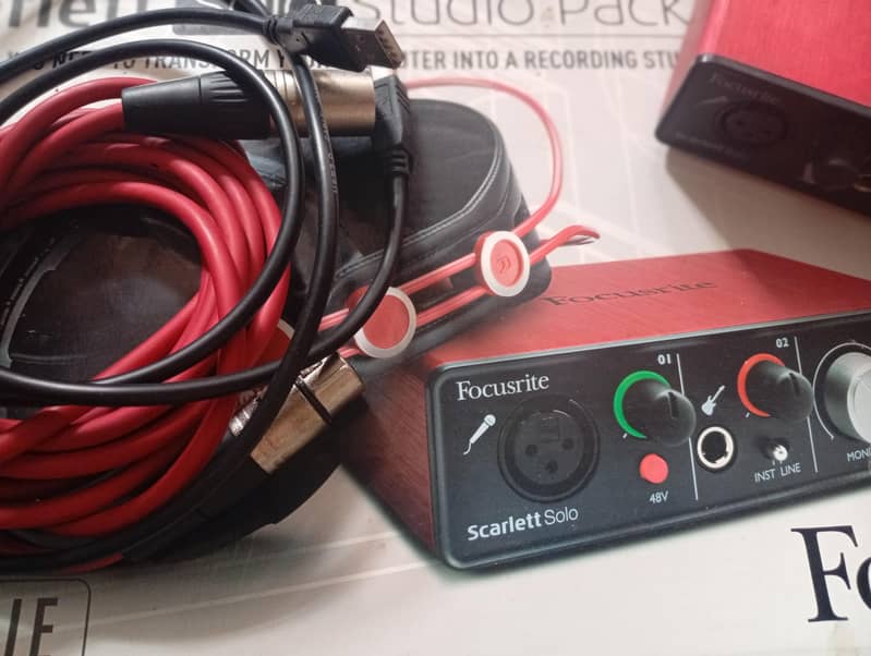 professional Mic with interface 4