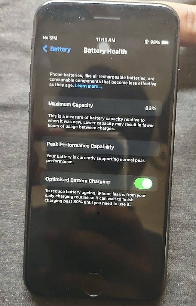 Apple iPhone 7 4
