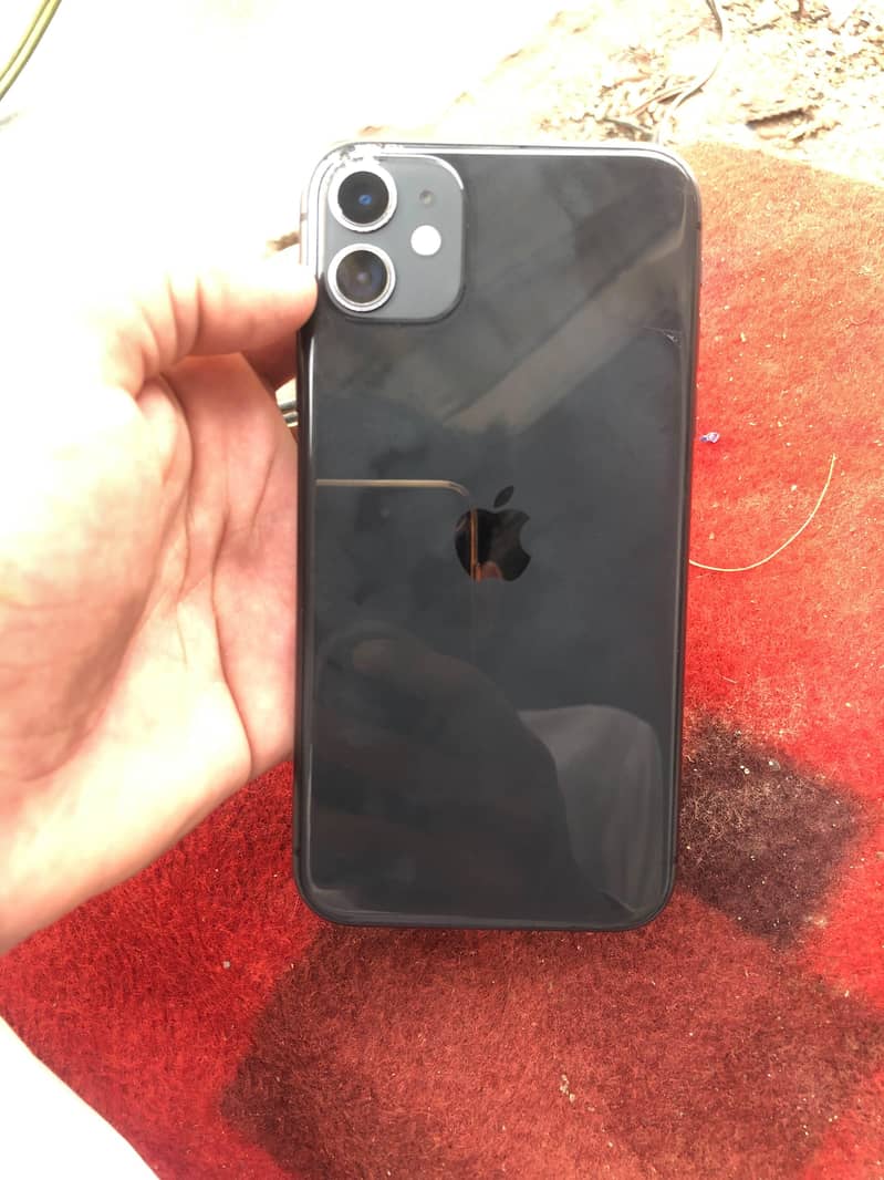 Apple iPhone 11 4