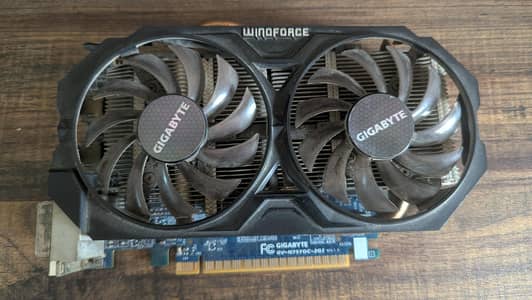 GTX 750TI 2GB DDR5 9/10 Condition