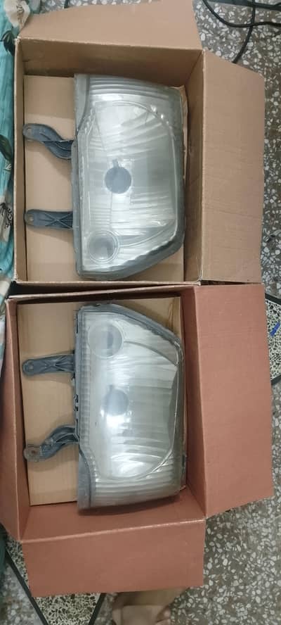 SUZUKI MEHRAN HEADLIGHTS USED