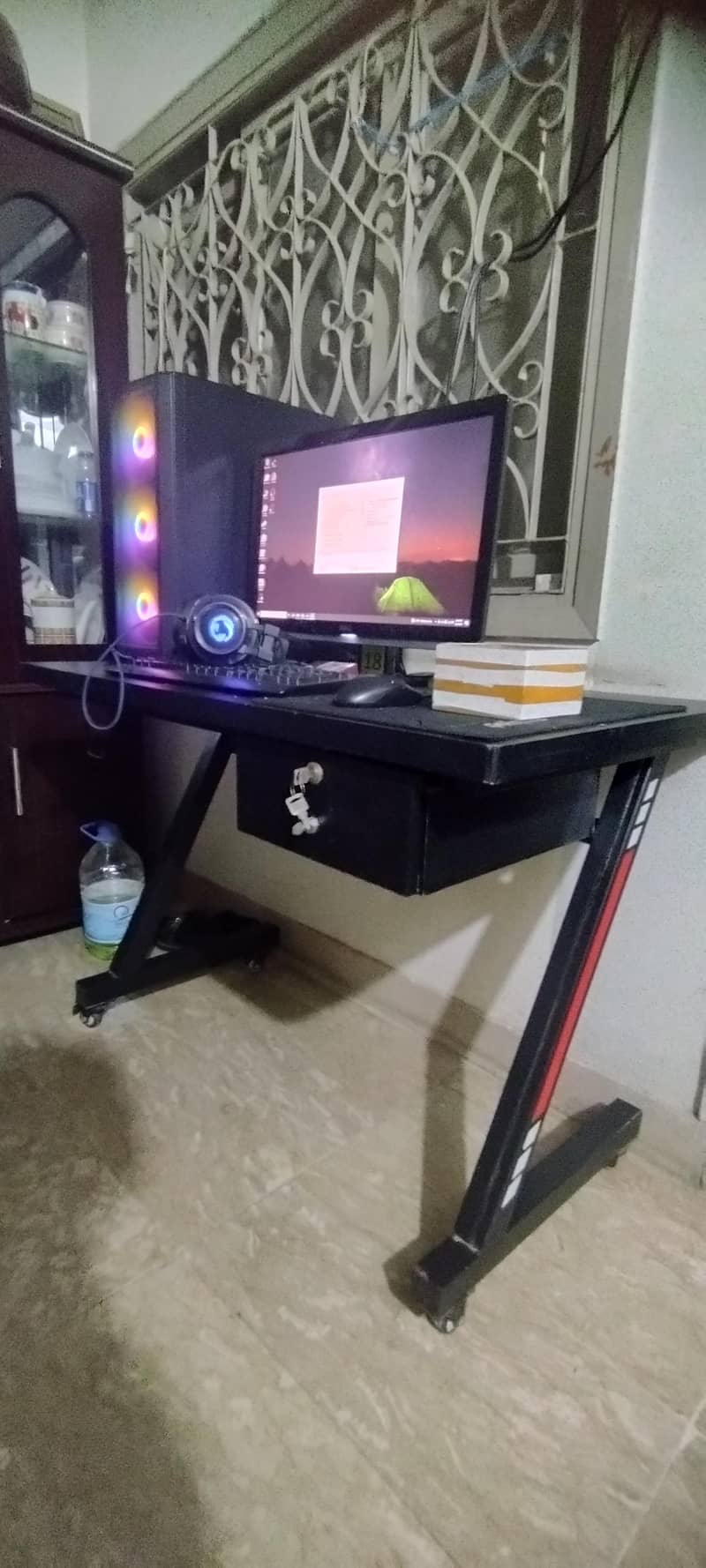 Gaming PC moveable Table 3
