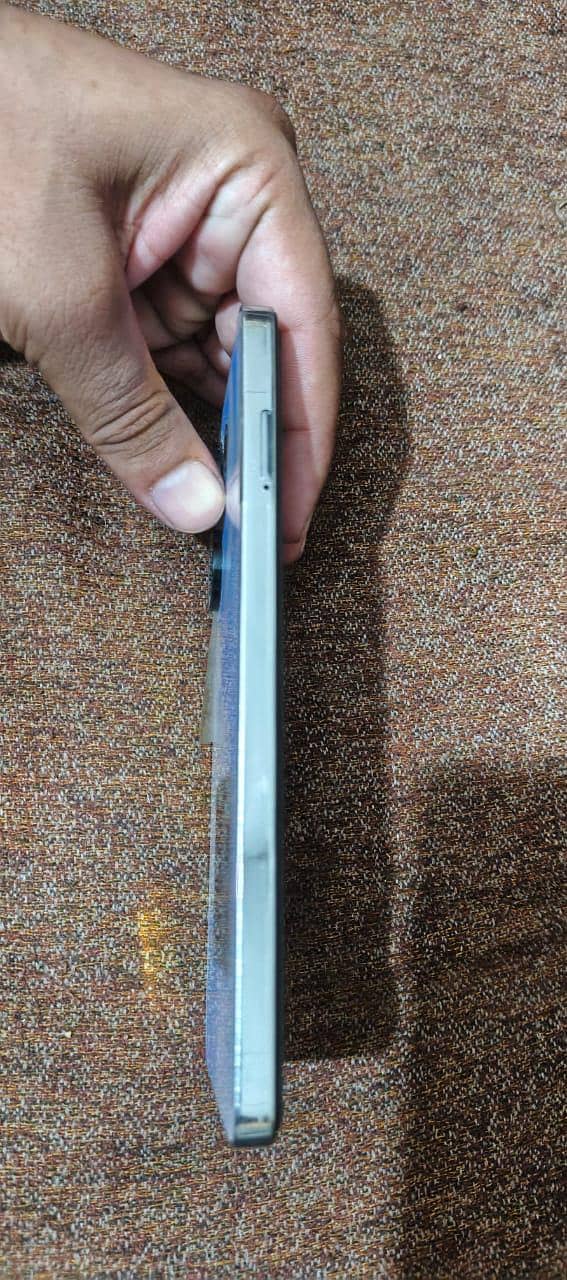 Tecno CAMON 20 2