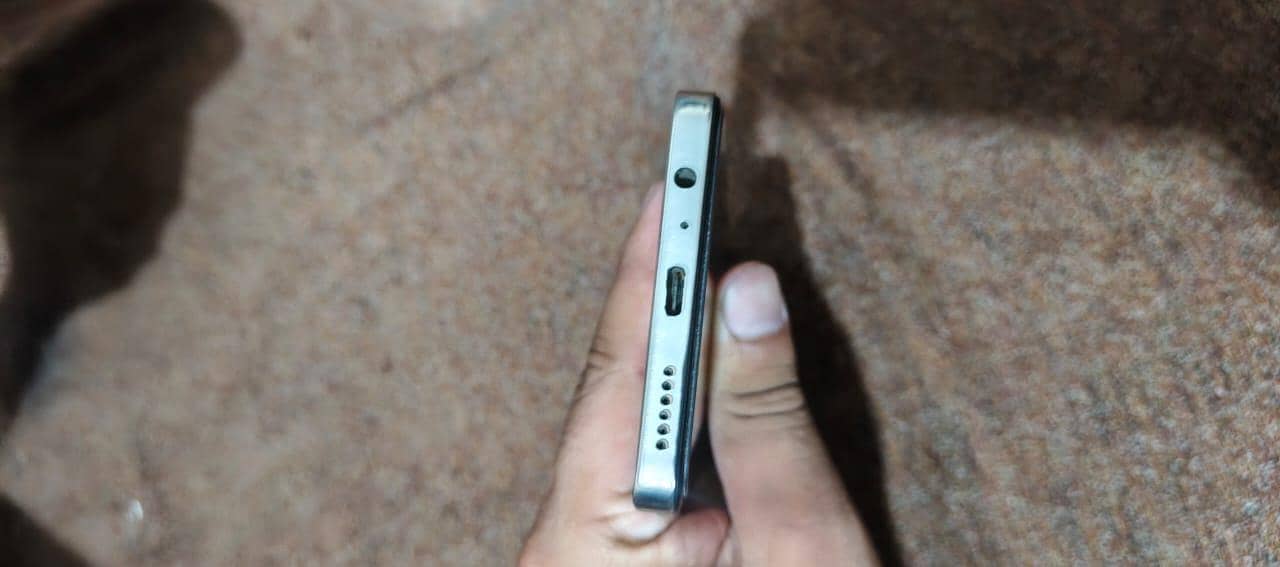 Tecno CAMON 20 4