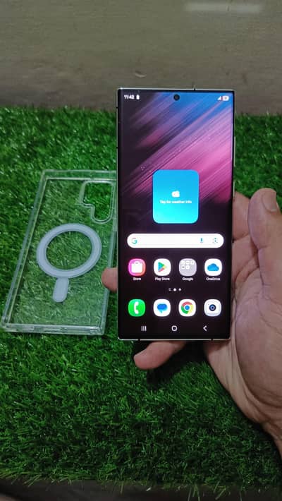 Samsung Galaxy S22 Ultra And Samsung Galaxy A07