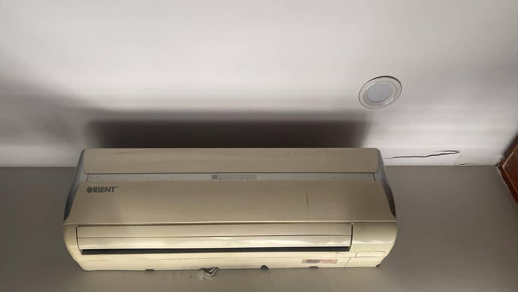 orient 1 ton split AC 0