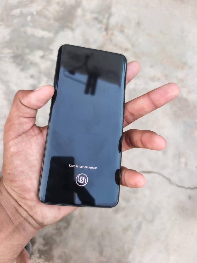 One Plus 7 Pro 1