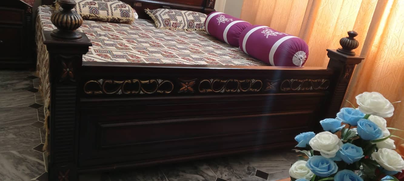 bed with matrus 2
