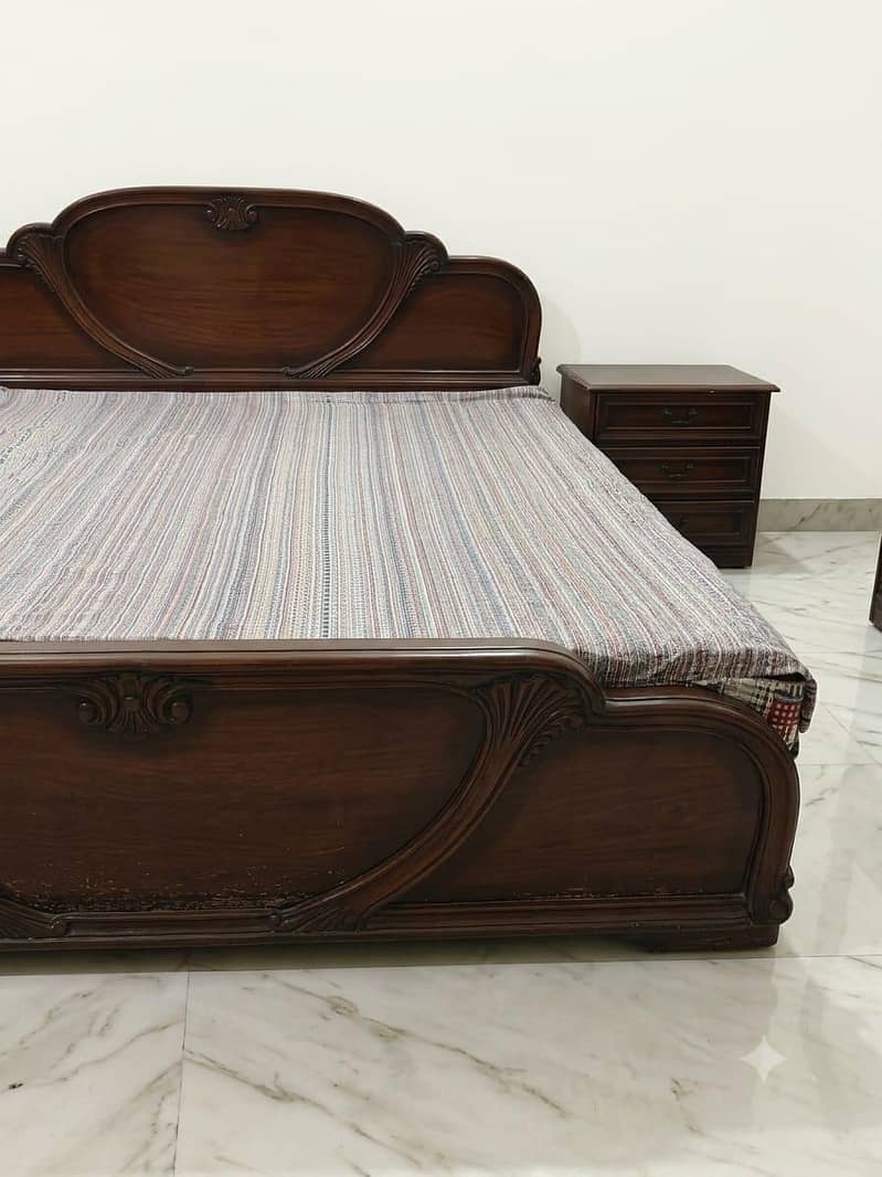 Solid Wood Double Bed  king size 0