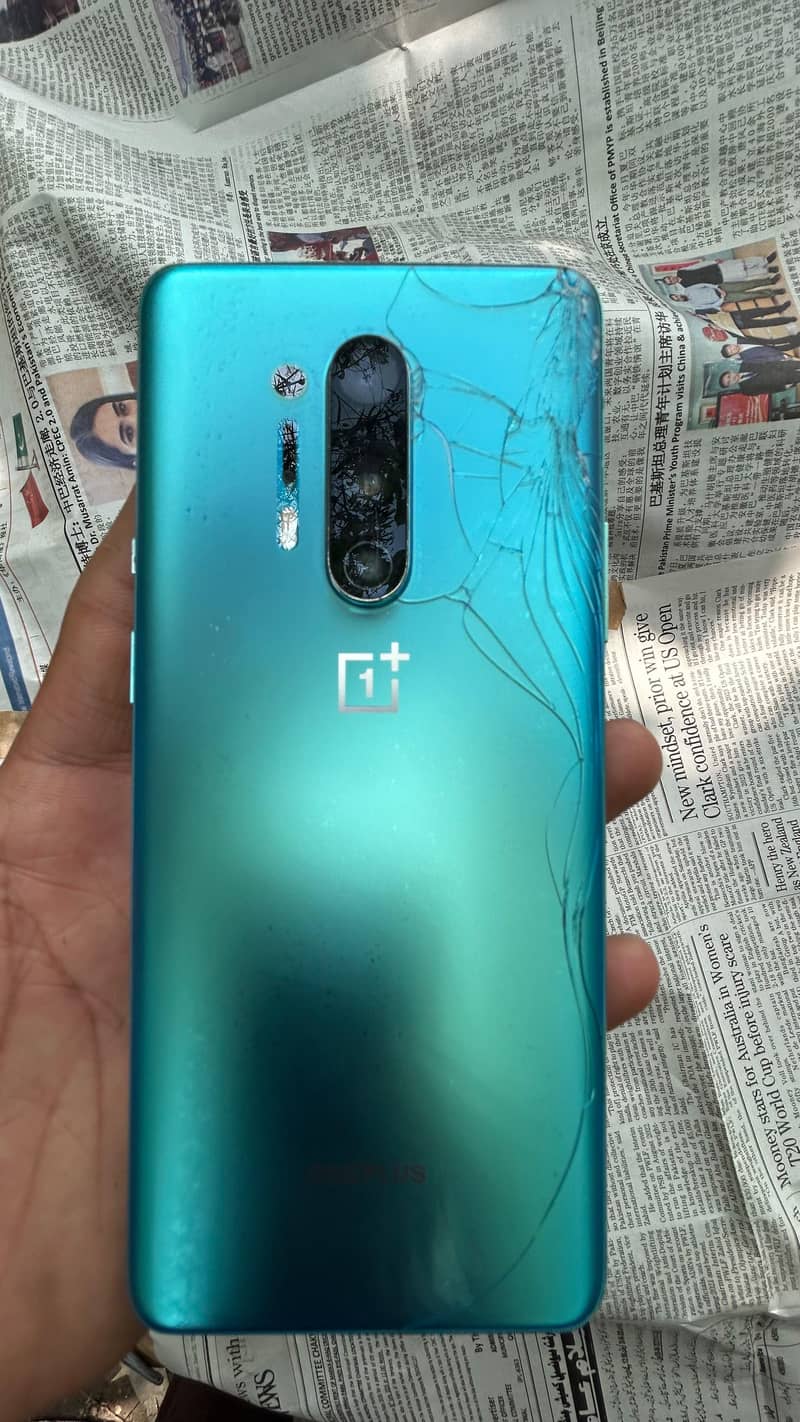 One Plus 8 Pro 0