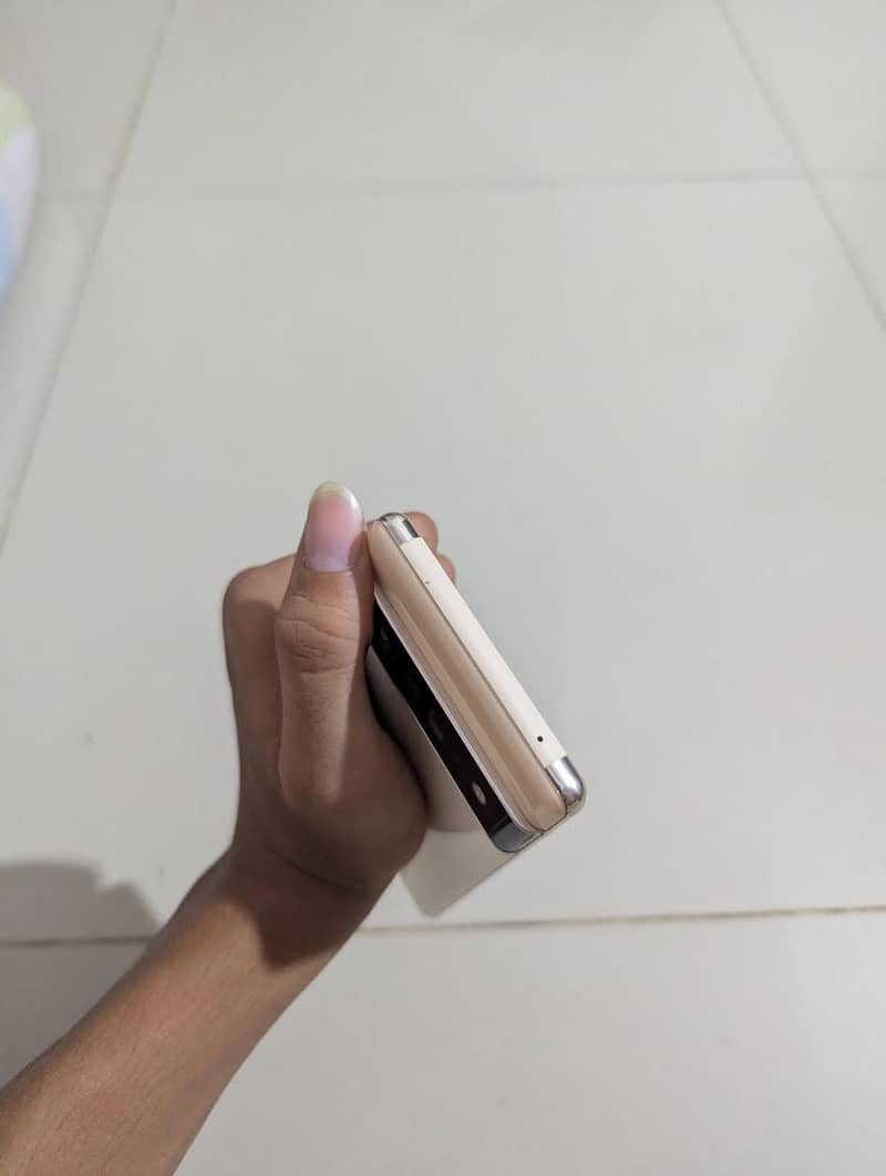 Google pixel 6 pro 5