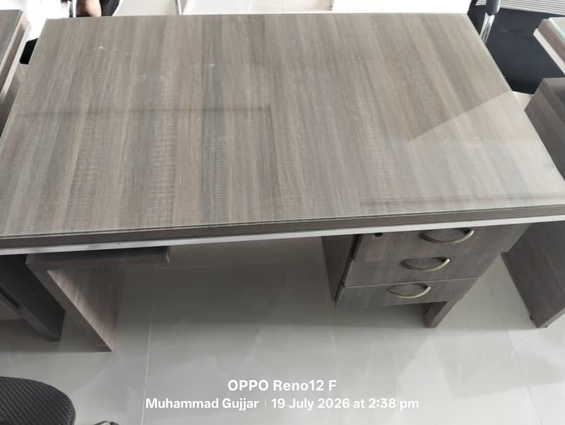 The table good condition 1