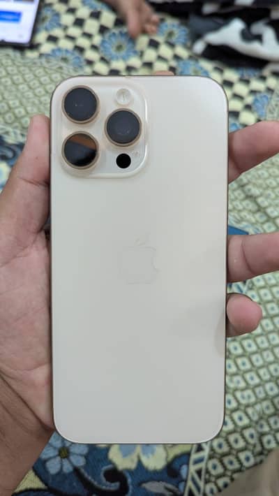 Apple iPhone 16 Pro Max