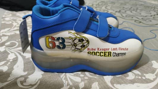 Brand New Kids Lighting sports Shoes