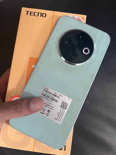 Tecno Spark 30c || 6 / 128 || Box n Charger