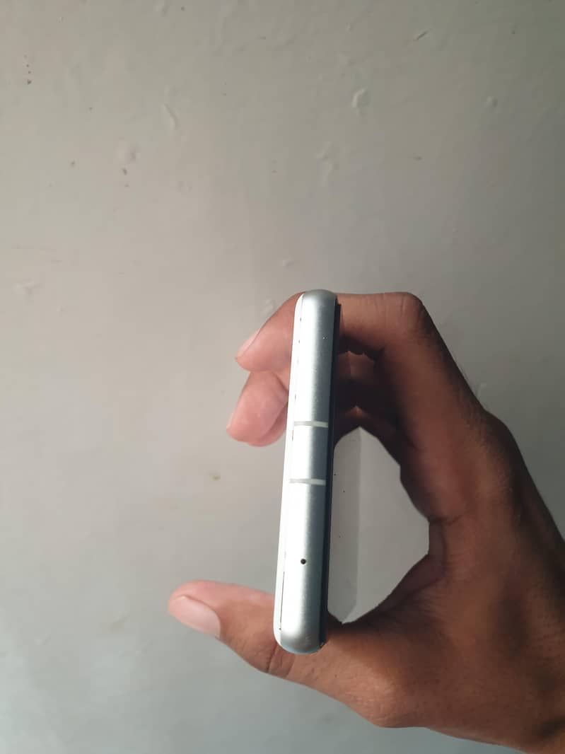 Google Pixel 7a 1