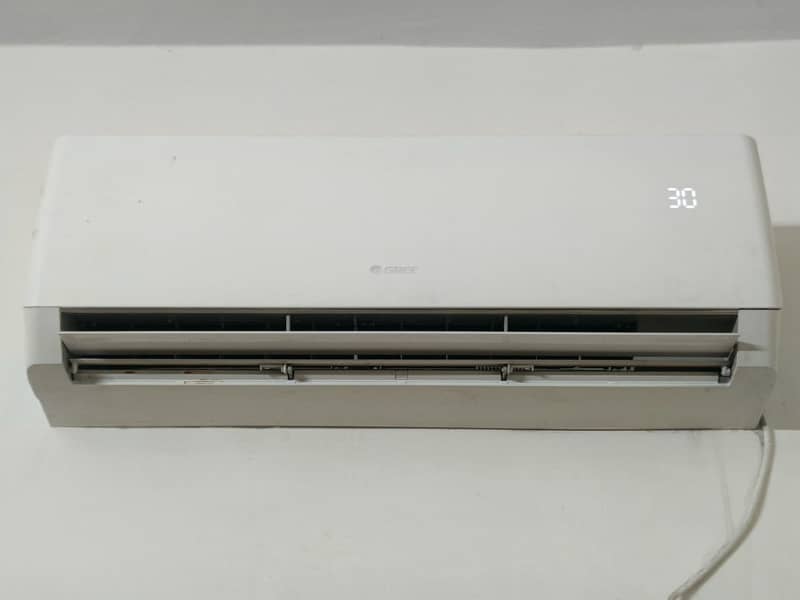 Gree 1 ton split AC 0