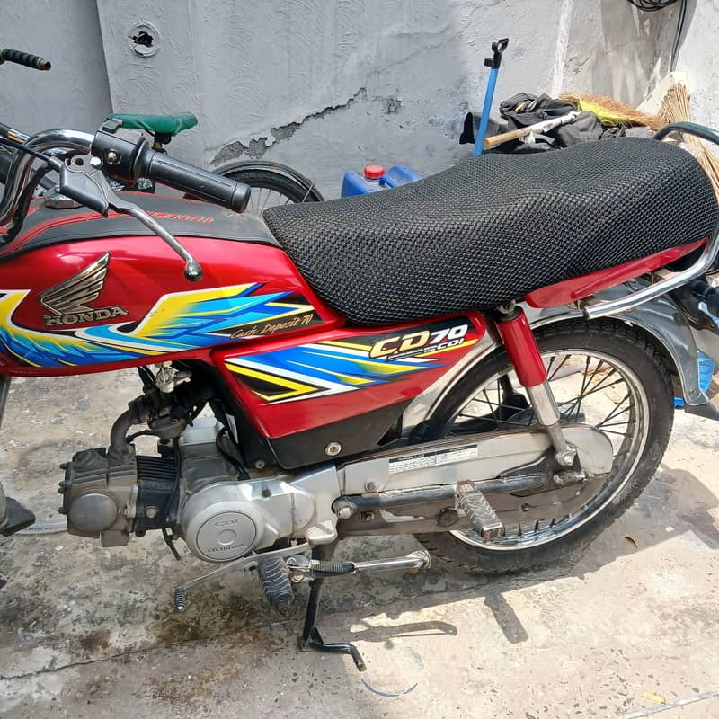 cd 70 good condition 0