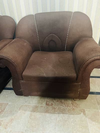 Urgent sale 3 Sofa set - Good Quality
