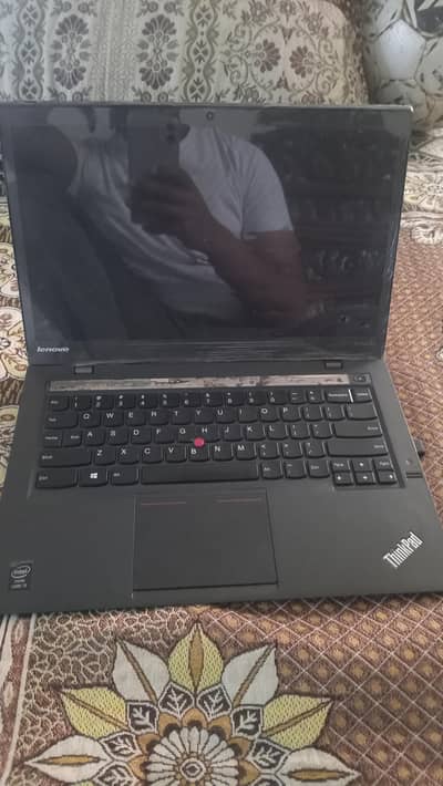 Lenovo X1 Carbon Core-i7 5th Generation 8GB Ram 128 GB SSD(M2)