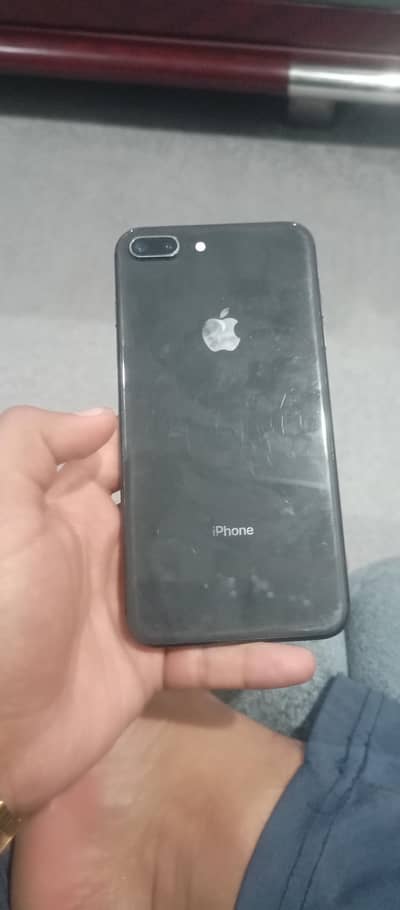 Apple iPhone 8 Plus