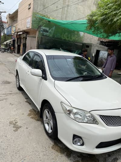 Toyota Corolla GLI 2013