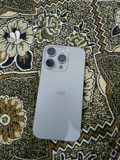 Apple iPhone 15 Pro