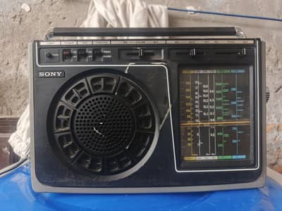 sony original ۔۔۔high class vintage Redio 6 band