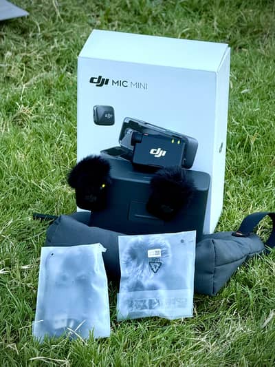 DJI Mic Mini (2 Transmitters + 1 Receiver) Brand New | All Accessories