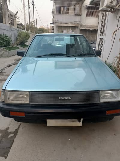 Toyota Corolla DX Saloon 1986