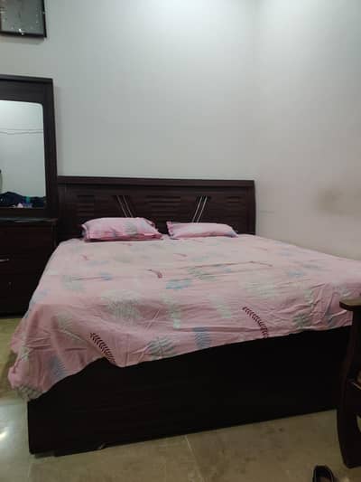 Bedroom Set Sale