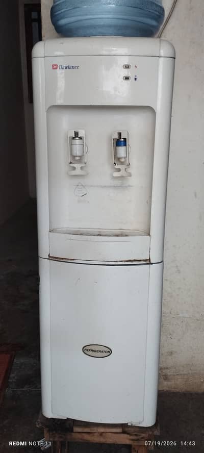 Water Dispenser model Dawlance full Okey