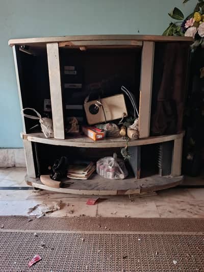 tv trolley hai