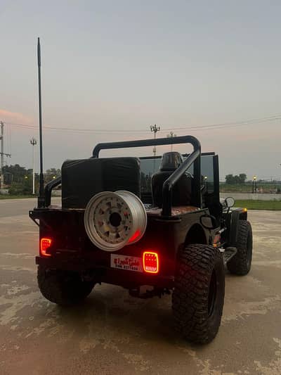 Jeep M 825 1978