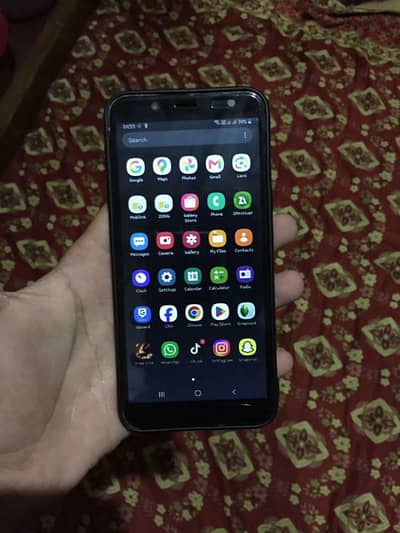 Samsung Mobile J6