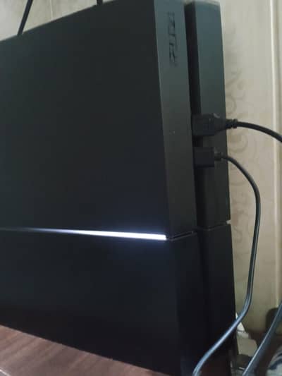 PS4 jailbreak for sale body condition 9.5/10 1 TB