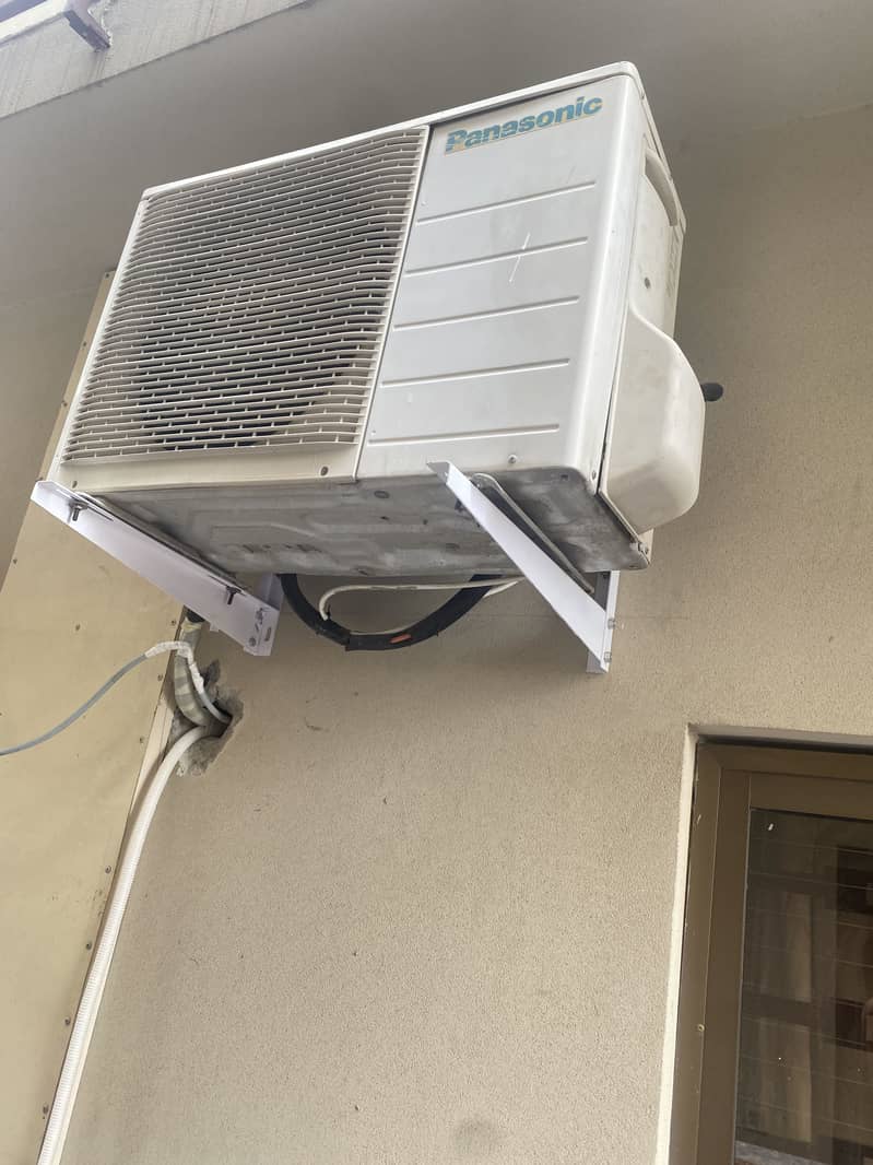 Panasonic AC 1