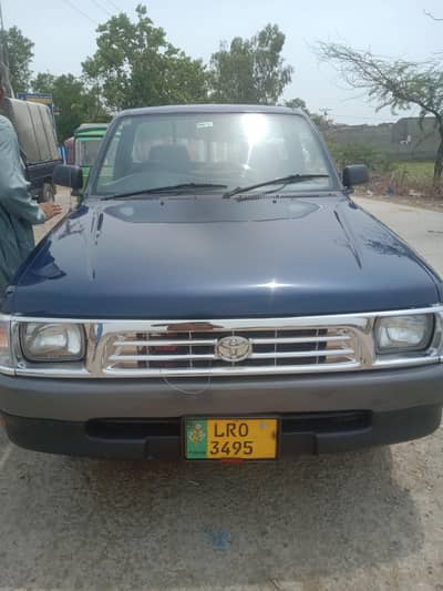 toyata hilux dala
