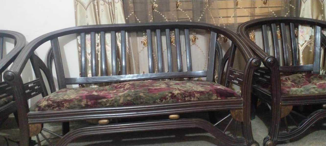 Comfortable sofa set 2