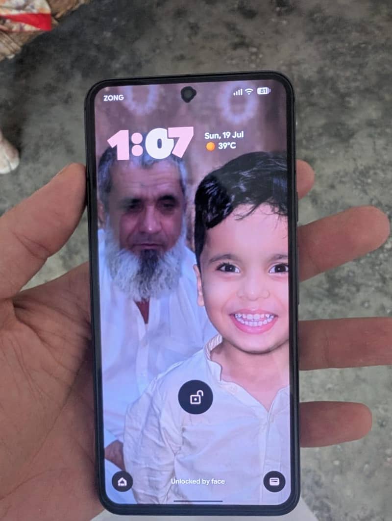 Google Pixel 8 0