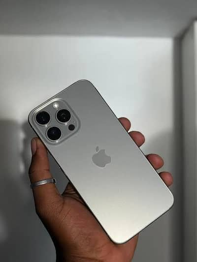 Apple iPhone 15 Pro Max (03345588588)