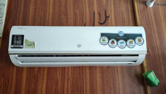 PEL DC inverter R32 1.5 tan ac good condition good working all oky