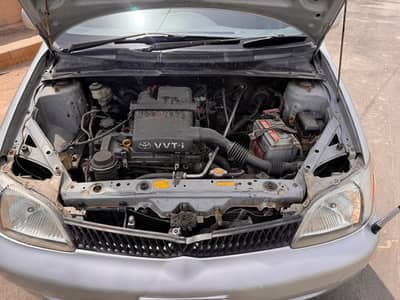 Toyota Platz 1999