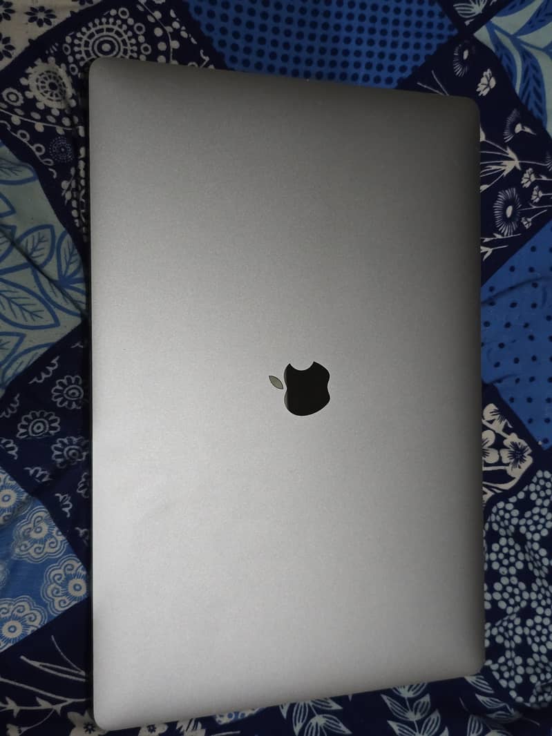 Macbook pro 2019 0