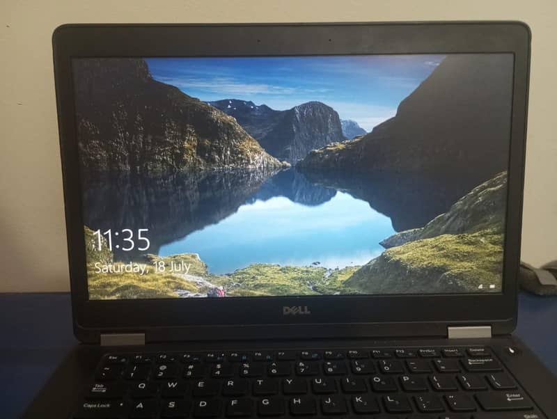 Latitude e5470 0