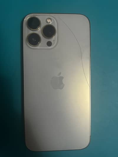 Iphone 13 promax back cracked