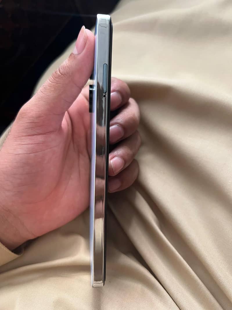 Tecno CAMON 20 7