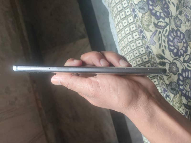 One Plus 3T 4